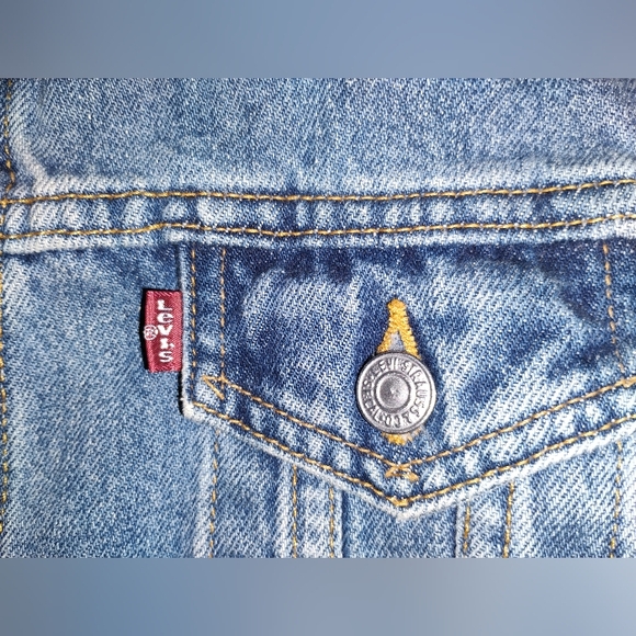 Levi jean Jacket 🧥 - Picture 4 of 4